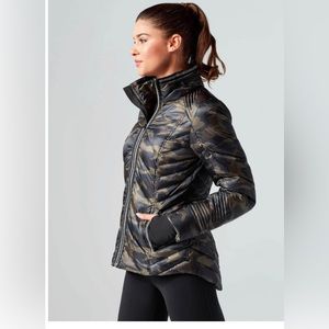 Blanc Noir Camo Puffer reflective jacket Large
